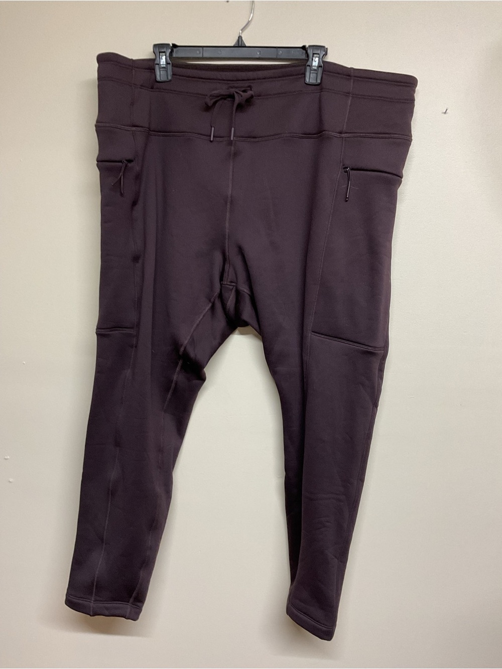 Old Navy Women's Plum Fleece-Lined Joggers